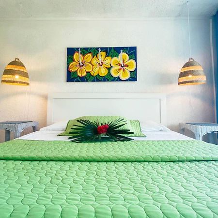 Greenwood Beach Resort Bailey Town  Εξωτερικό φωτογραφία