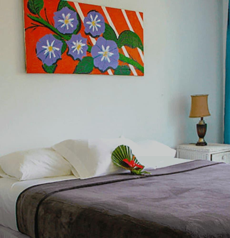 Greenwood Beach Resort Bailey Town  Εξωτερικό φωτογραφία